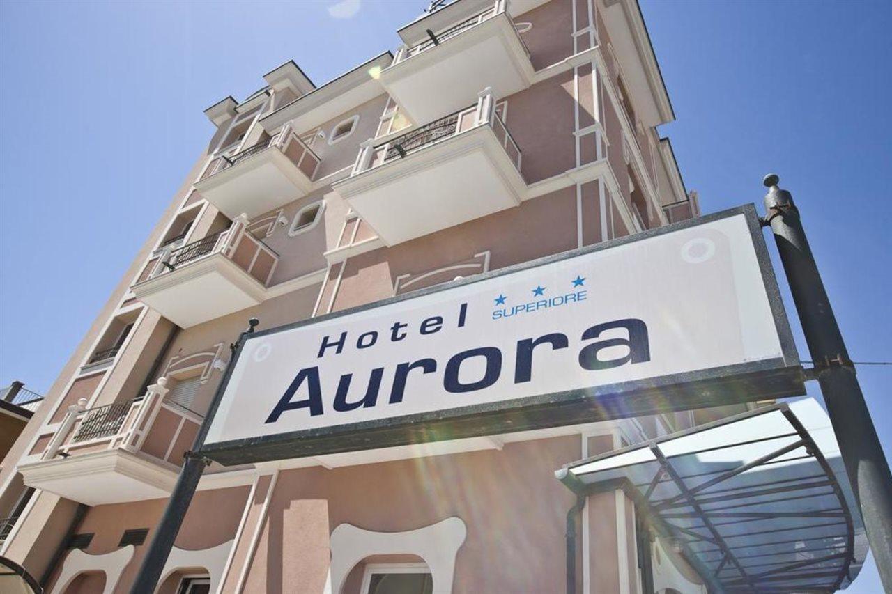 Hotel Aurora Римини Екстериор снимка